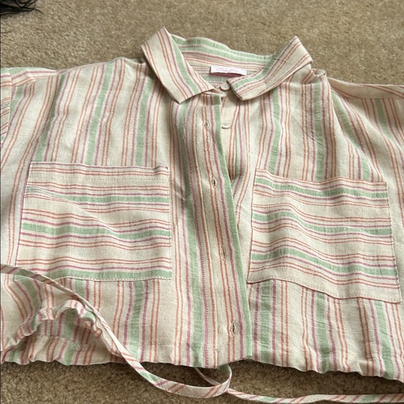 Pink Lily Multicolor Striped Women Shorts and matching jacket/shirt - Picture 2 of 7